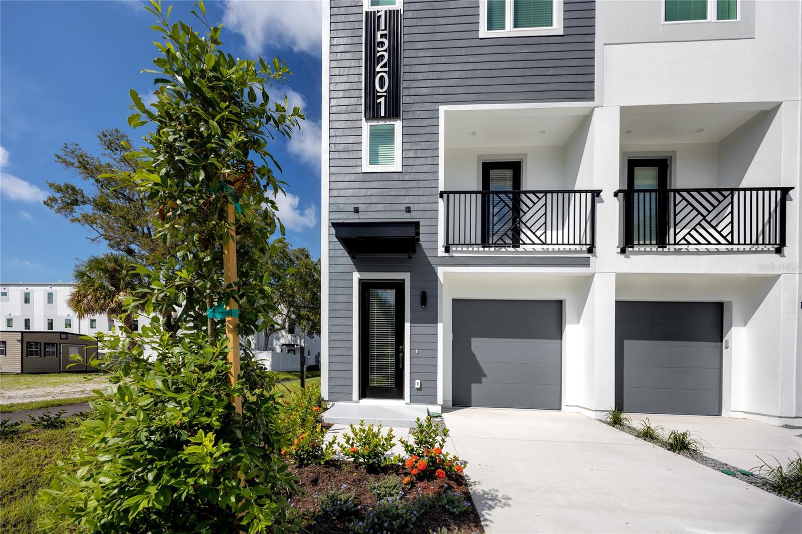 Image 36 of 42 For 1520 Pierce Street 1