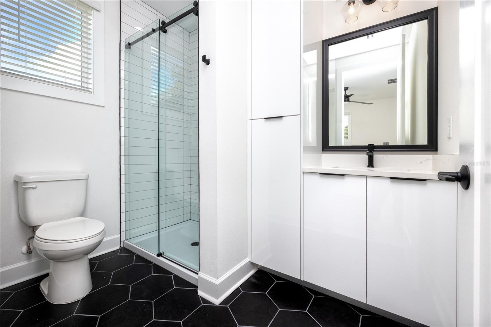 Image 8 of 42 For 1520 Pierce Street 1