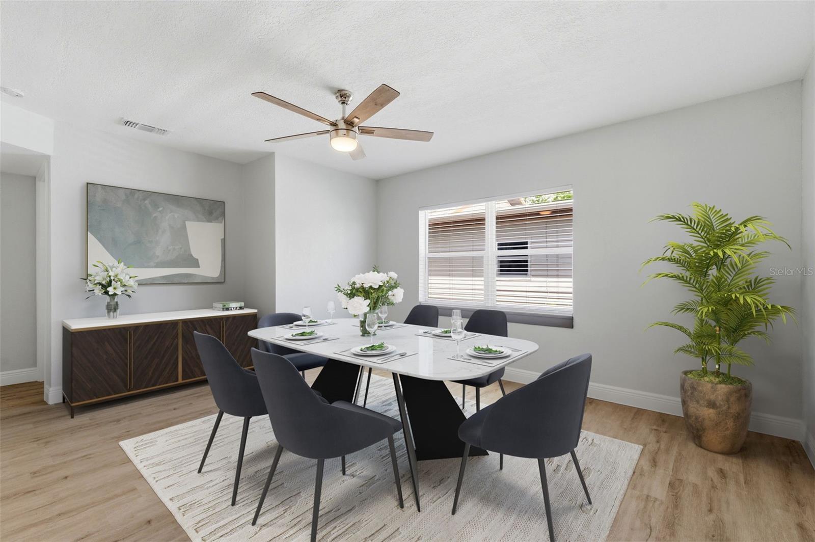 Listing photo id 4 for 7211 32nd Avenue N