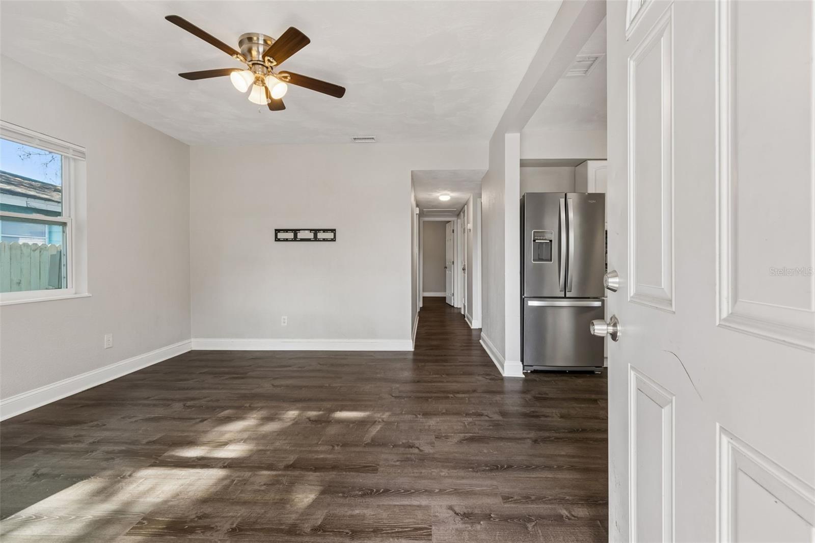 Image 11 of 87 For 6710 Harer Street