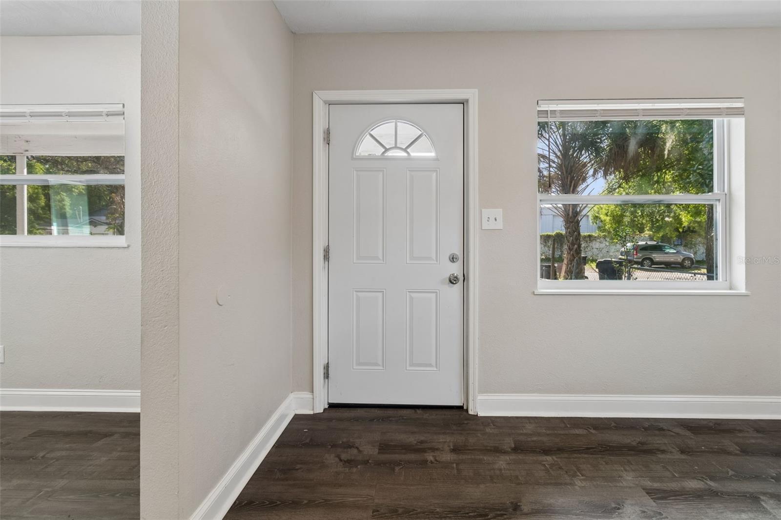 Image 12 of 87 For 6710 Harer Street