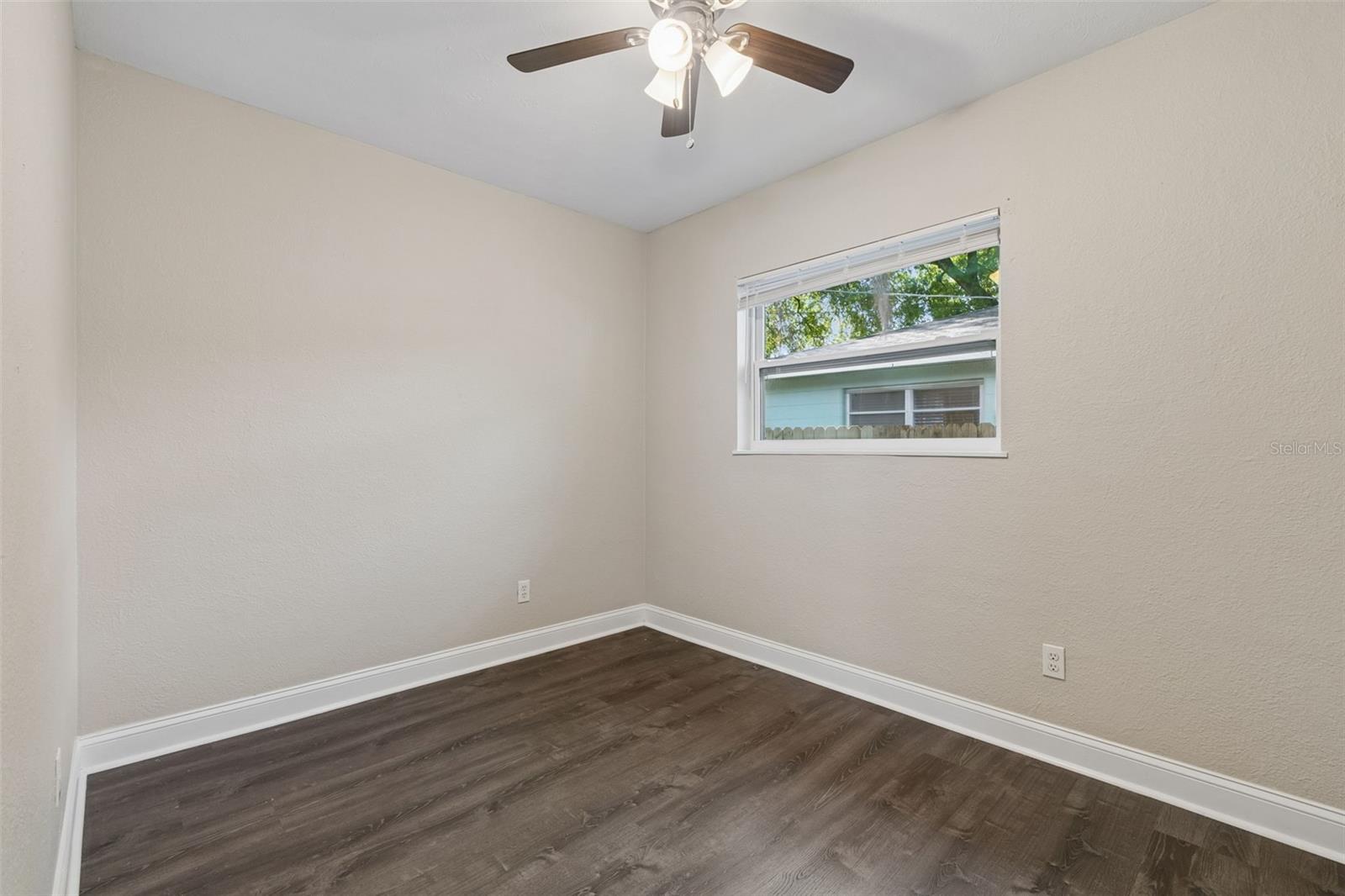 Image 32 of 87 For 6710 Harer Street