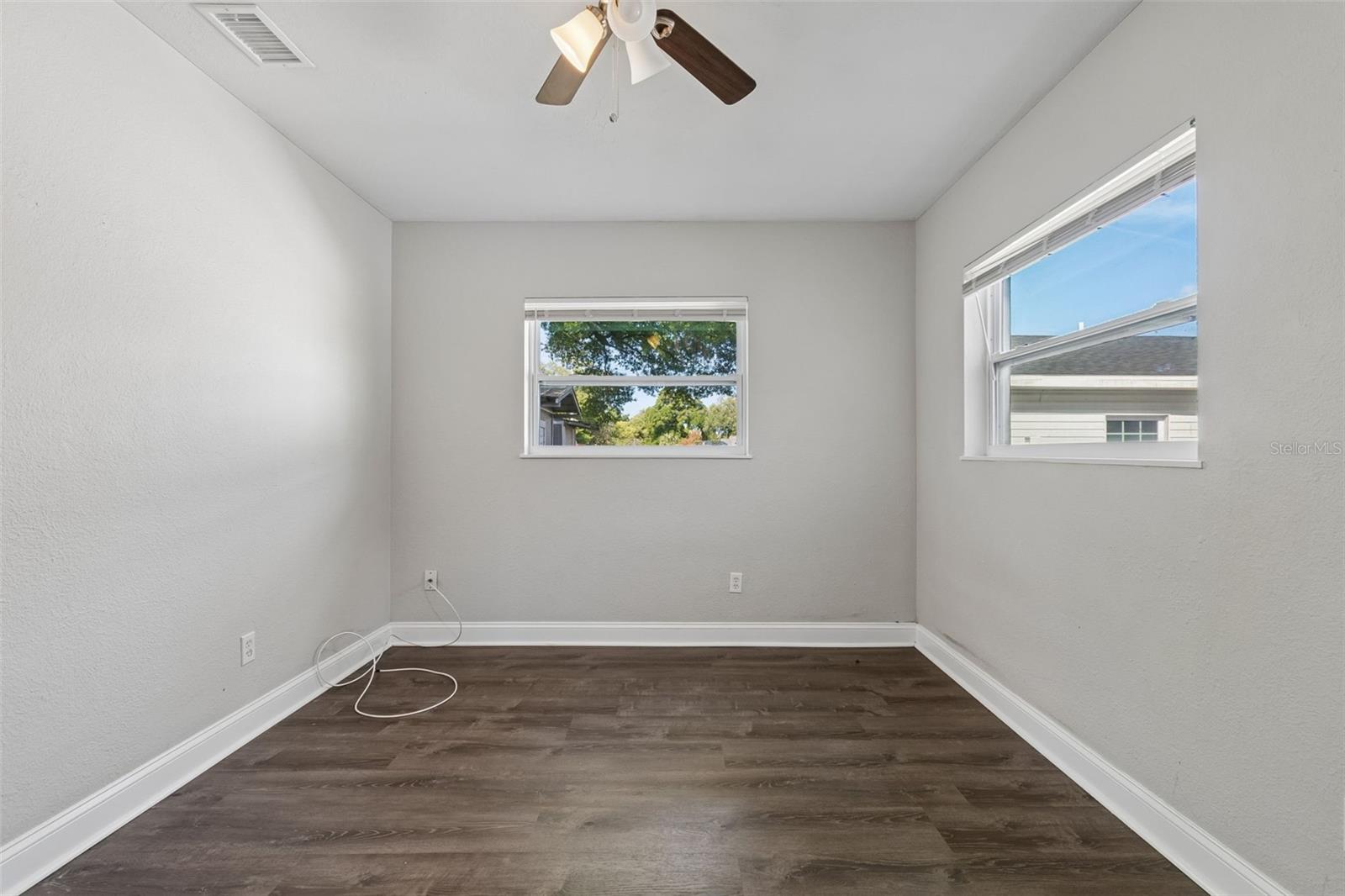 Image 38 of 87 For 6710 Harer Street