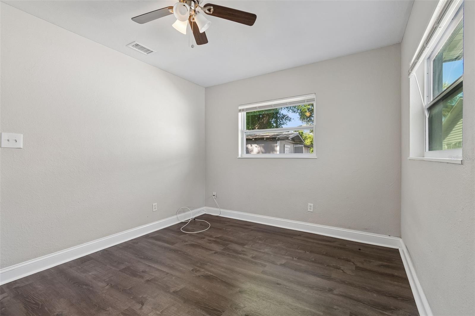 Image 39 of 87 For 6710 Harer Street