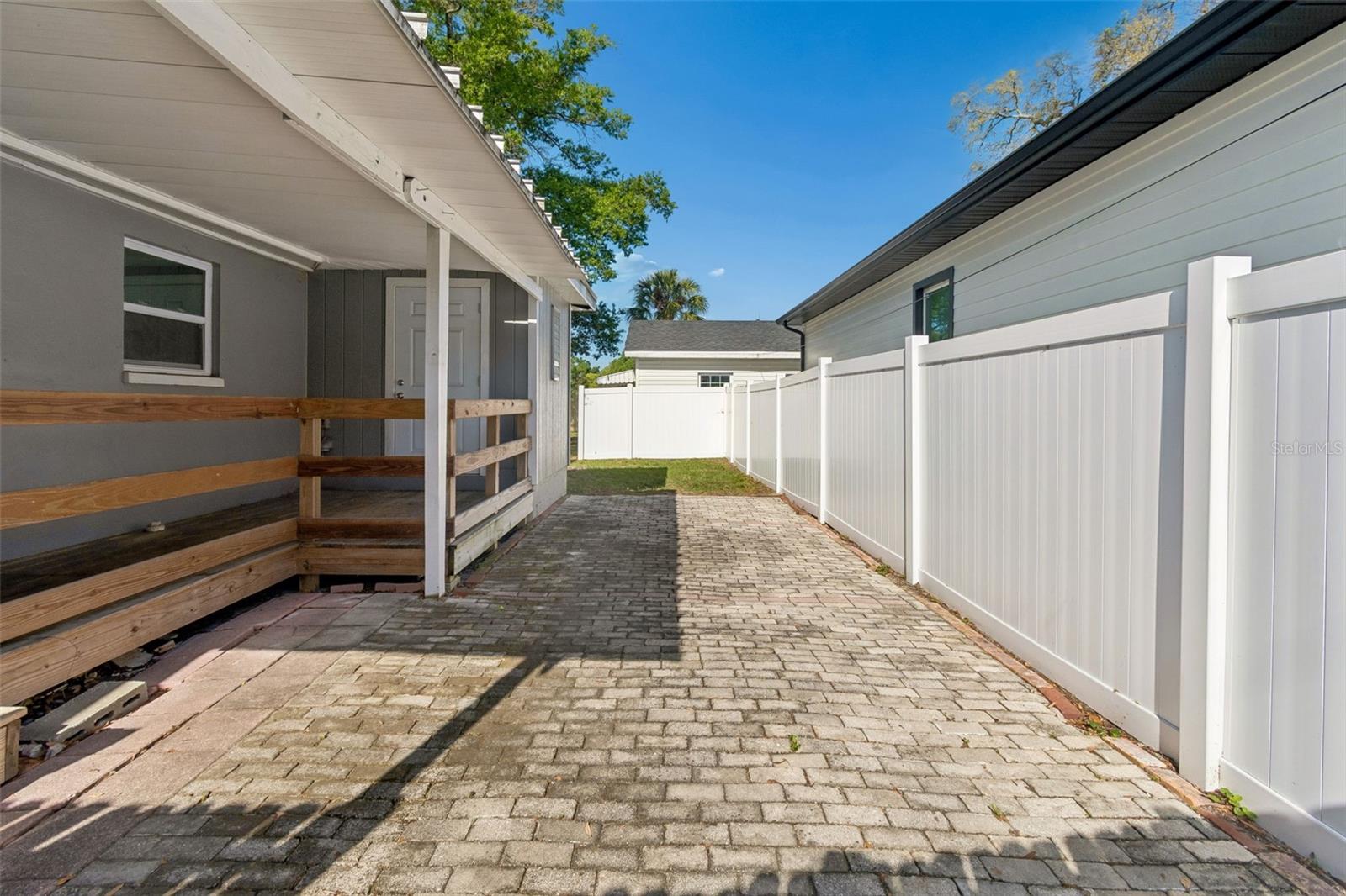 Image 60 of 87 For 6710 Harer Street