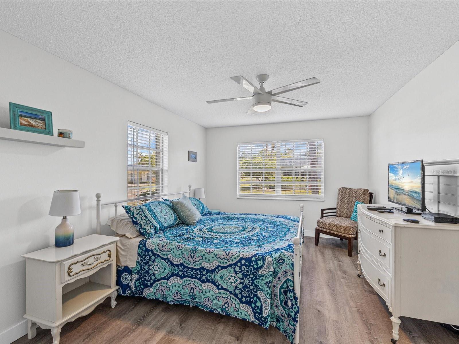 Image 13 of 44 For 3636 Trophy Boulevard 3636