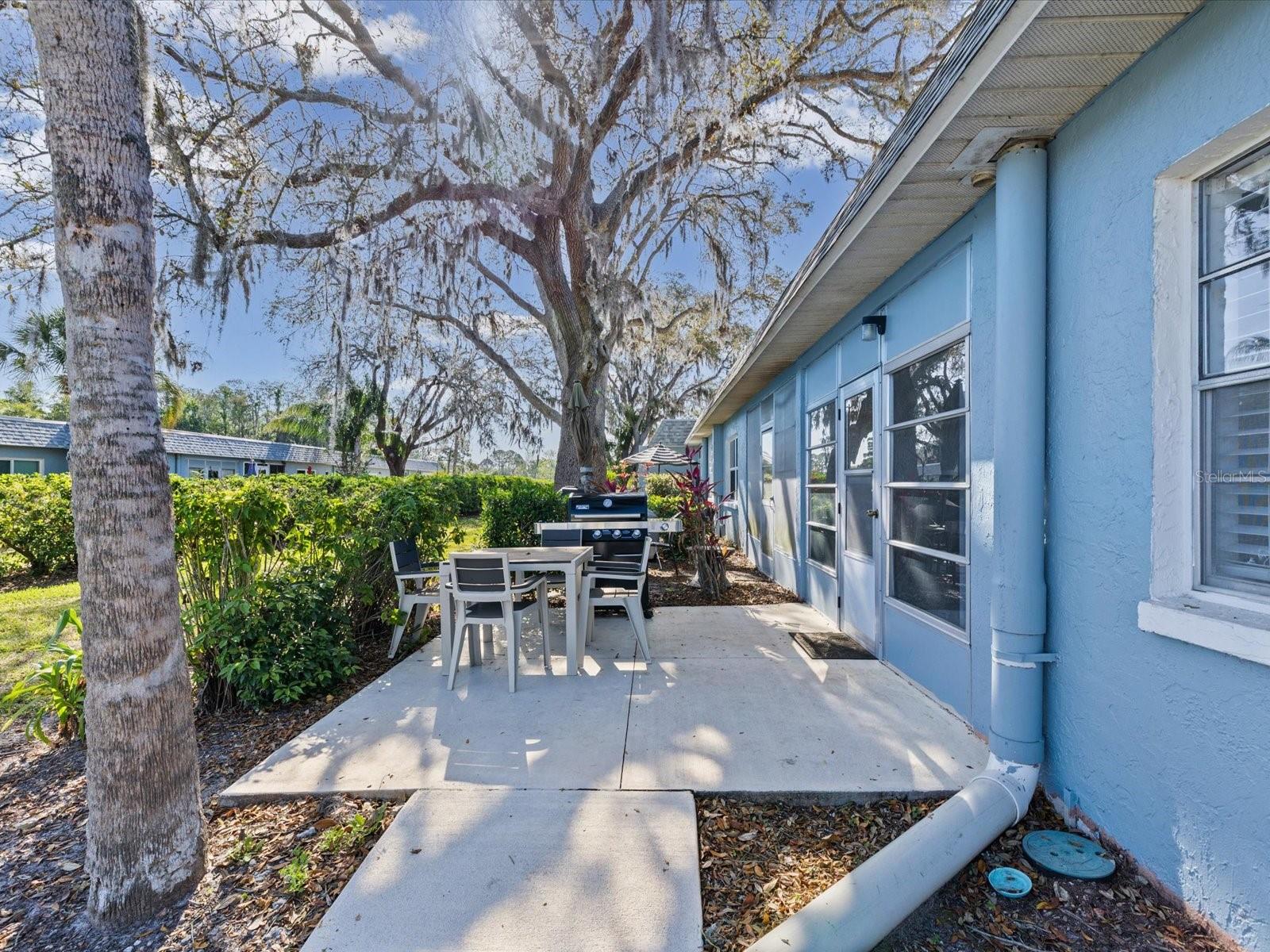 Image 23 of 44 For 3636 Trophy Boulevard 3636