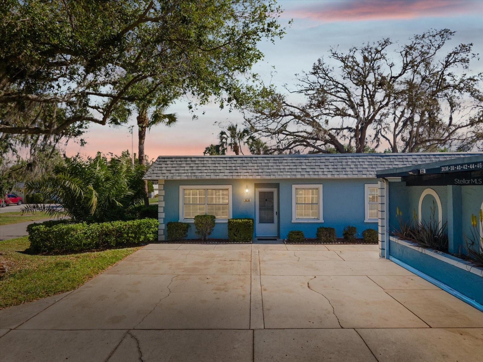 Image 29 of 44 For 3636 Trophy Boulevard 3636