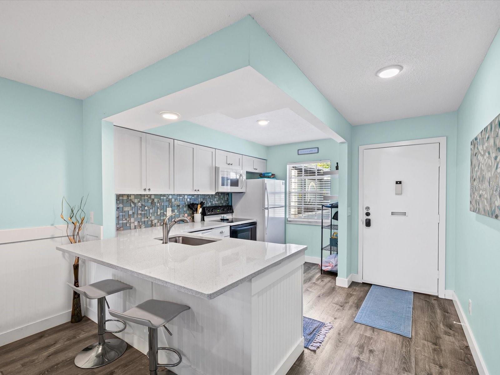 Image 3 of 44 For 3636 Trophy Boulevard 3636