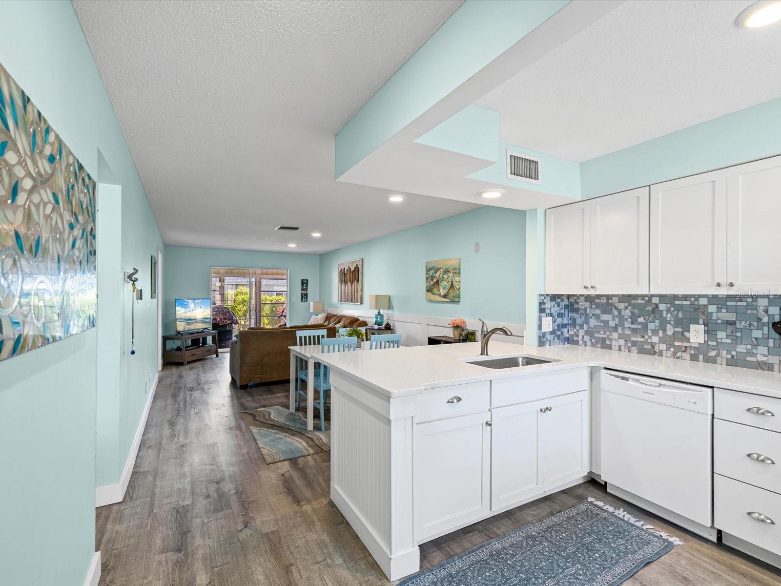 Image 5 of 44 For 3636 Trophy Boulevard 3636