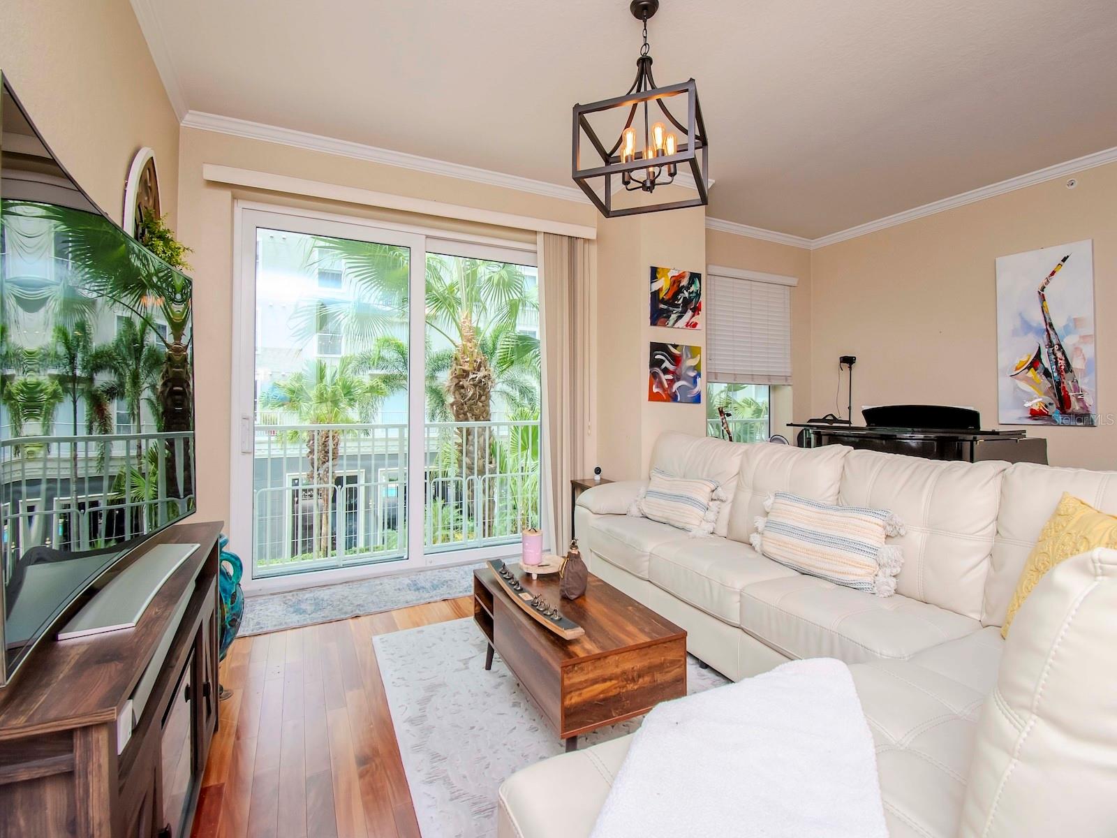 Image 10 of 35 For 700 Harbour Island Boulevard 245