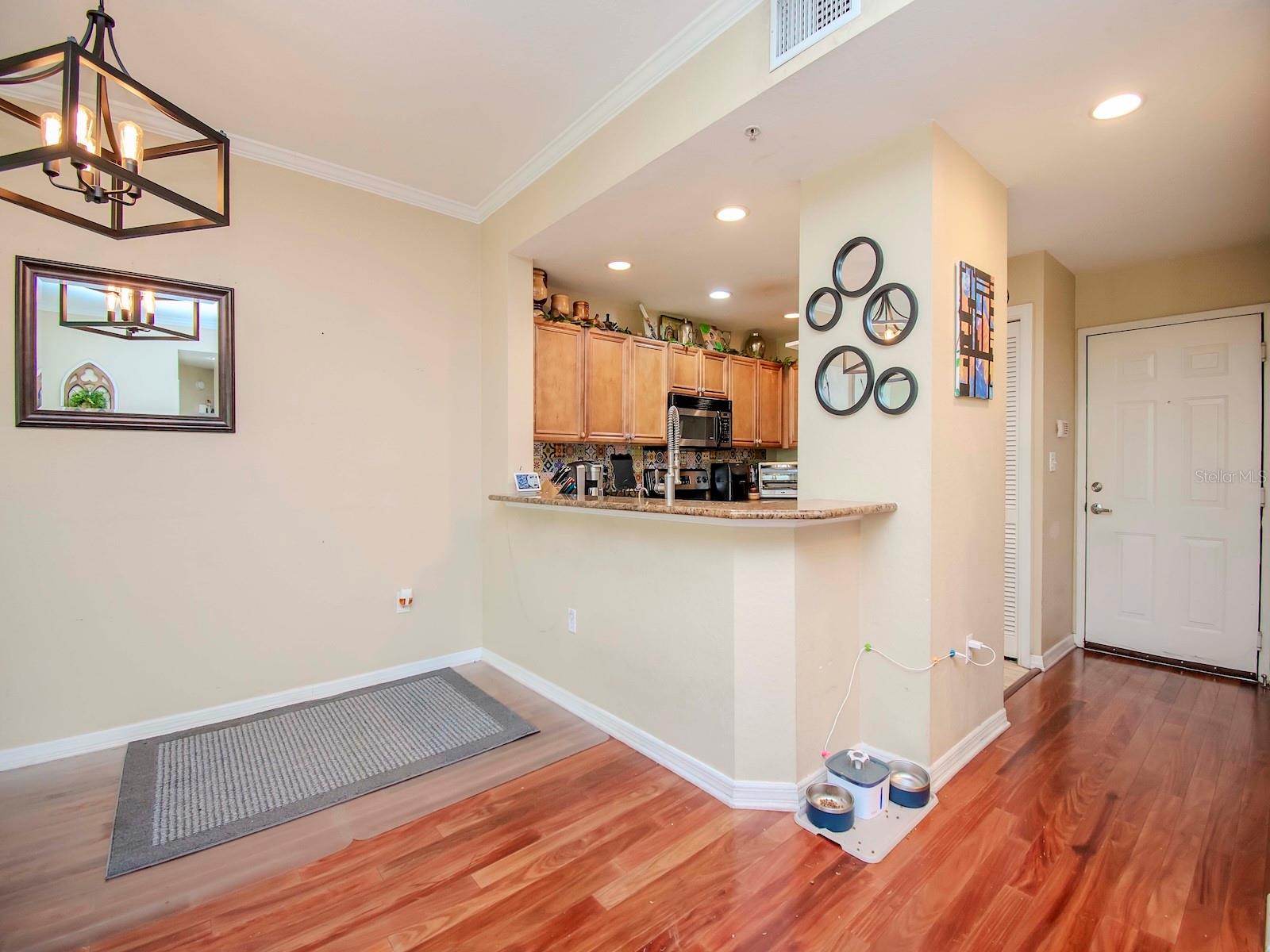 Image 8 of 35 For 700 Harbour Island Boulevard 245