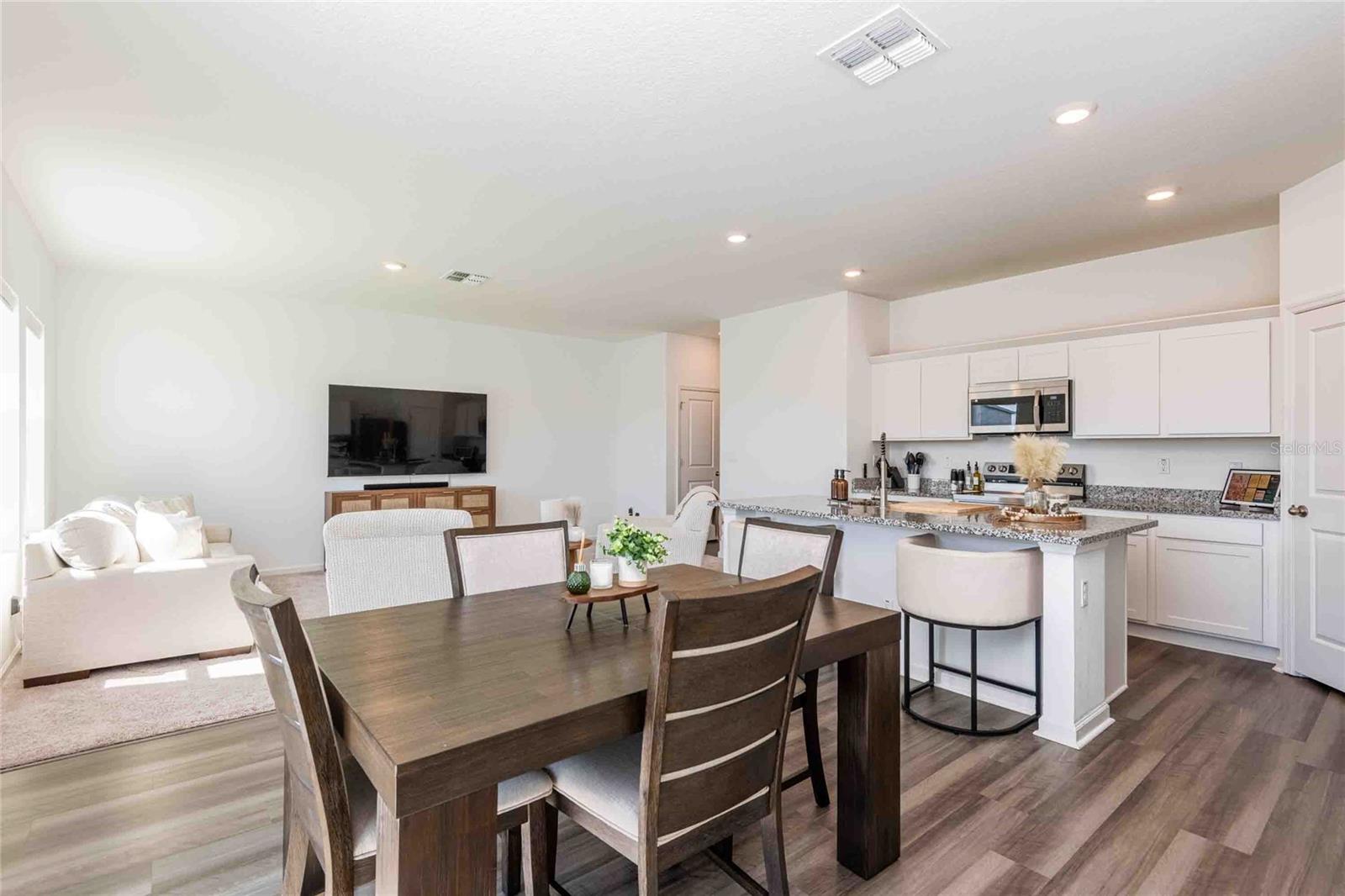 Image 14 of 37 For 11644 Judicial Court