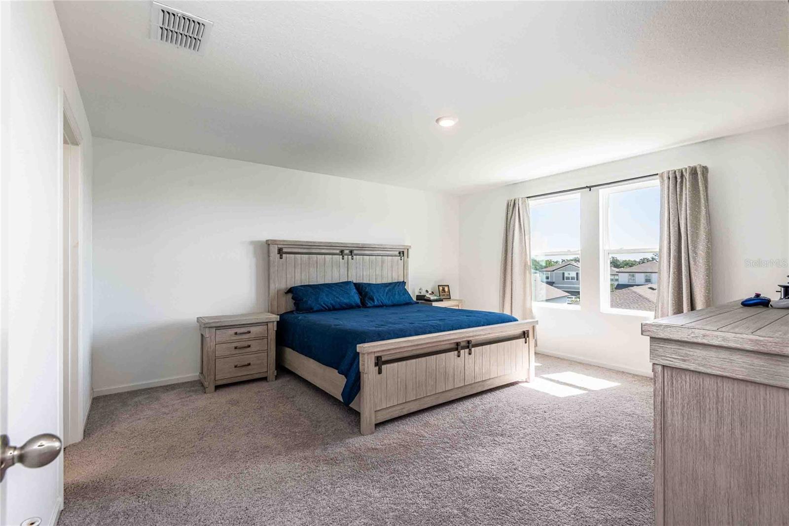 Image 17 of 37 For 11644 Judicial Court