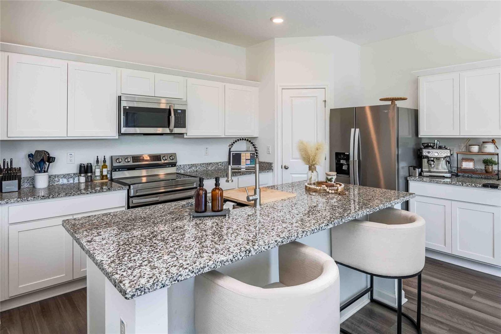 Image 7 of 37 For 11644 Judicial Court