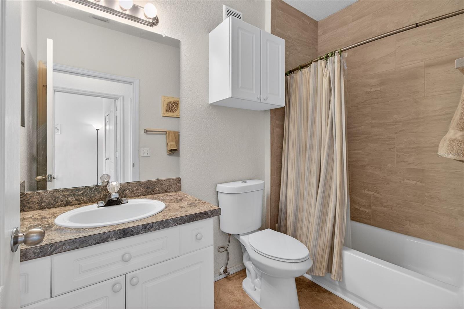 Image 18 of 32 For 2730 Via Tivoli  335a