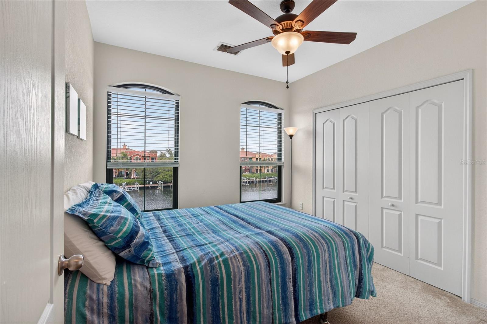 Image 19 of 32 For 2730 Via Tivoli  335a