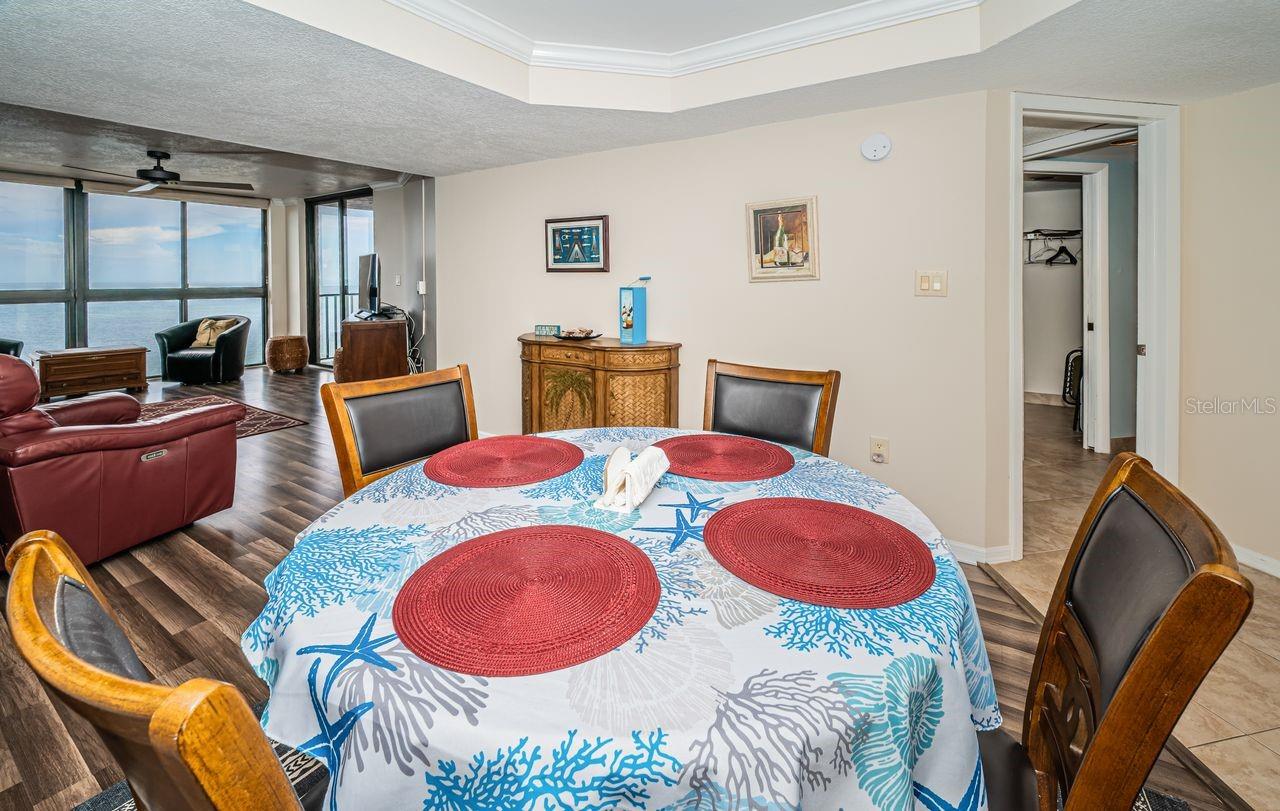 Image 36 of 83 For 1290 Gulf Boulevard 2004