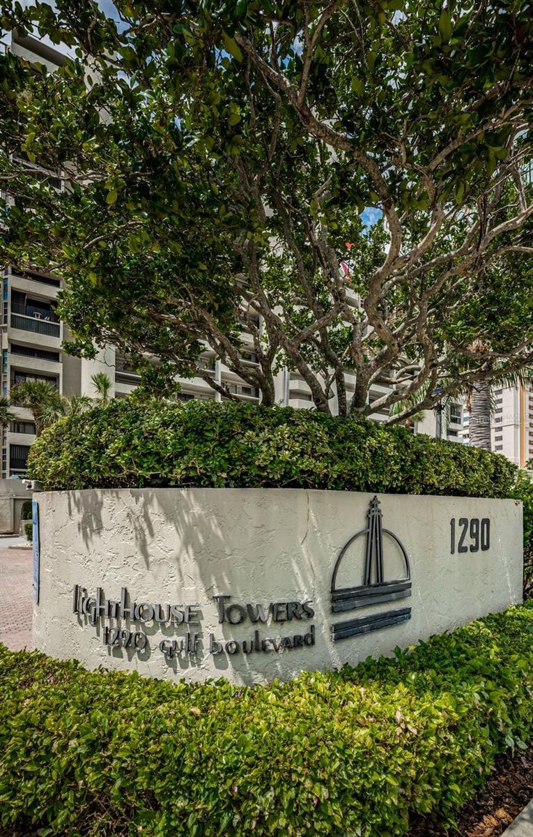 Image 48 of 83 For 1290 Gulf Boulevard 2004