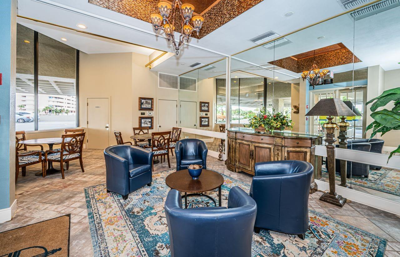 Image 73 of 83 For 1290 Gulf Boulevard 2004