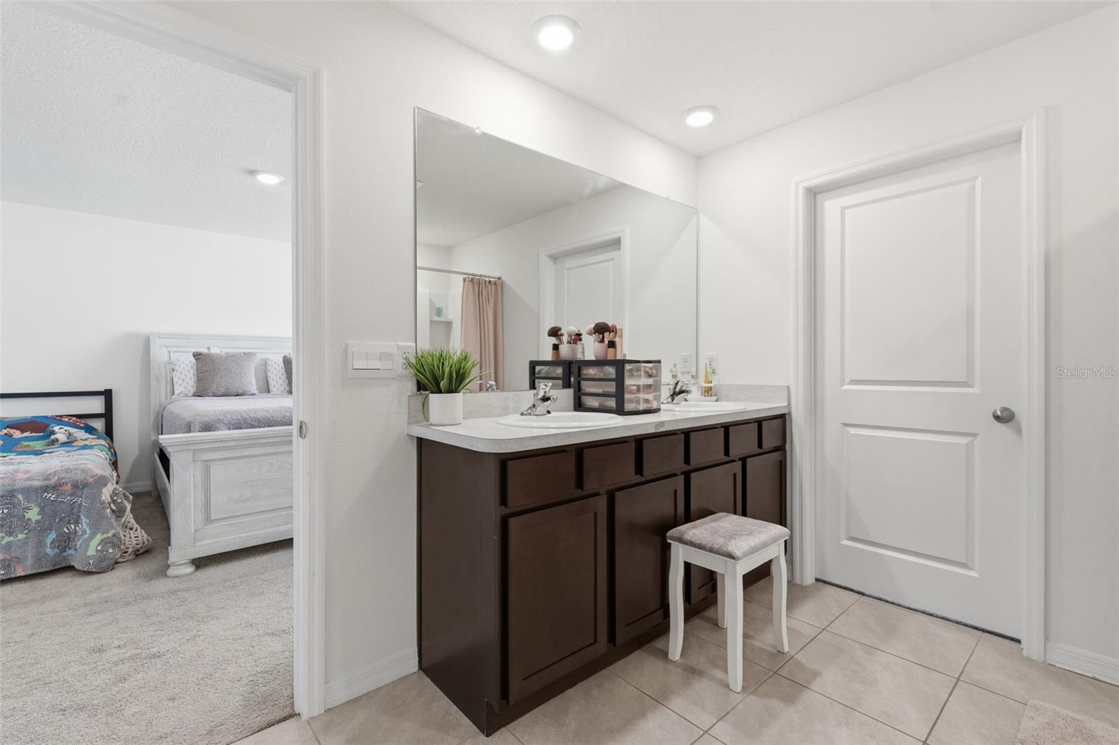 Image 34 of 58 For 36882 Goffaux Loop