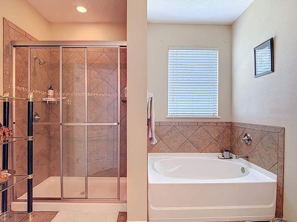 Image 26 of 52 For 11213 Kiskadee Circle