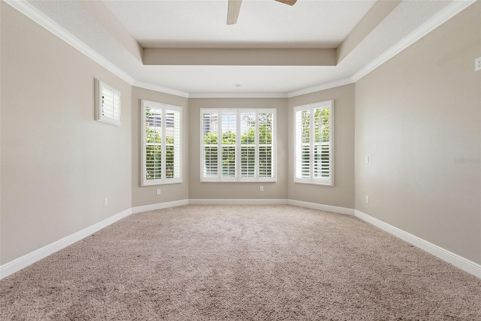 Listing photo id 19 for 7017 Artesian Court