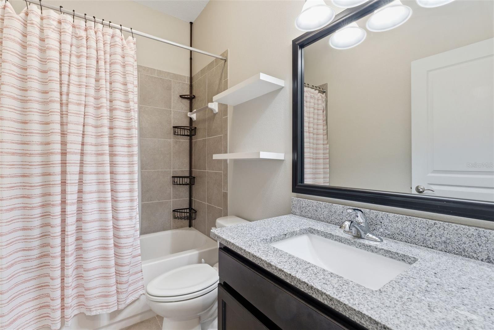 Listing photo id 27 for 7017 Artesian Court