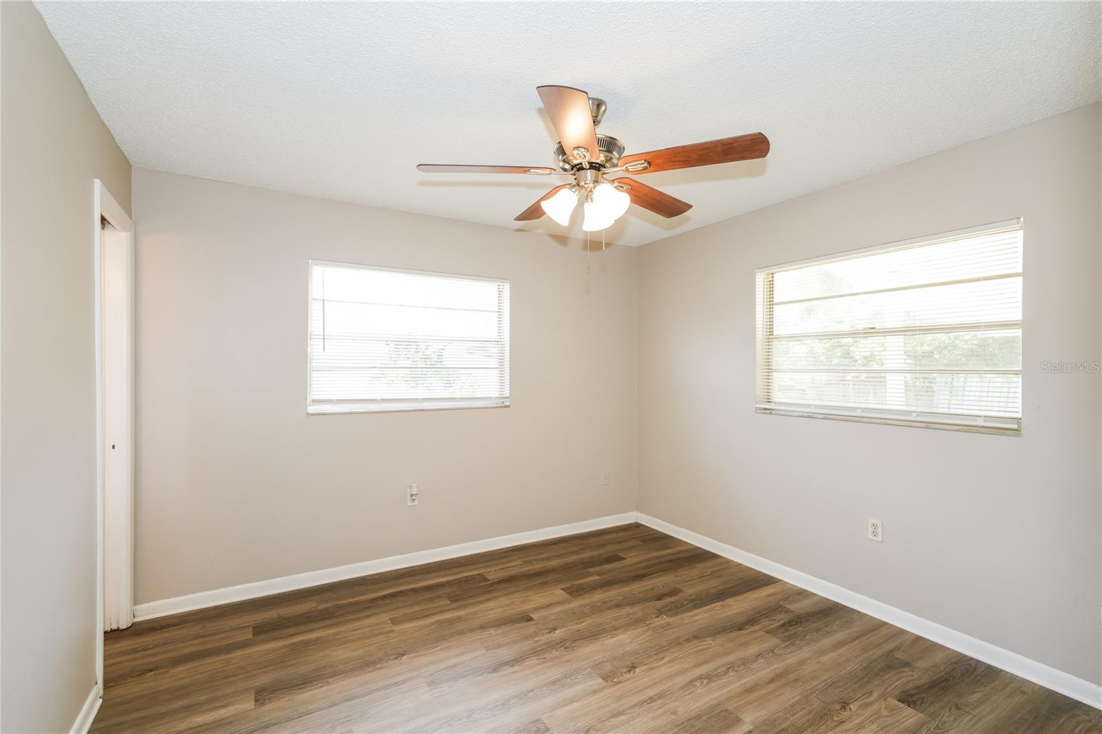 Image 10 of 16 For 4117 Okara Road