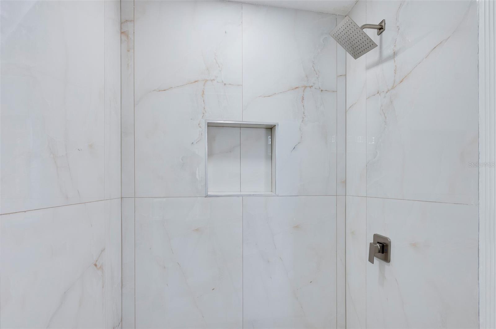 Listing photo id 21 for 2306 Colusa Lane