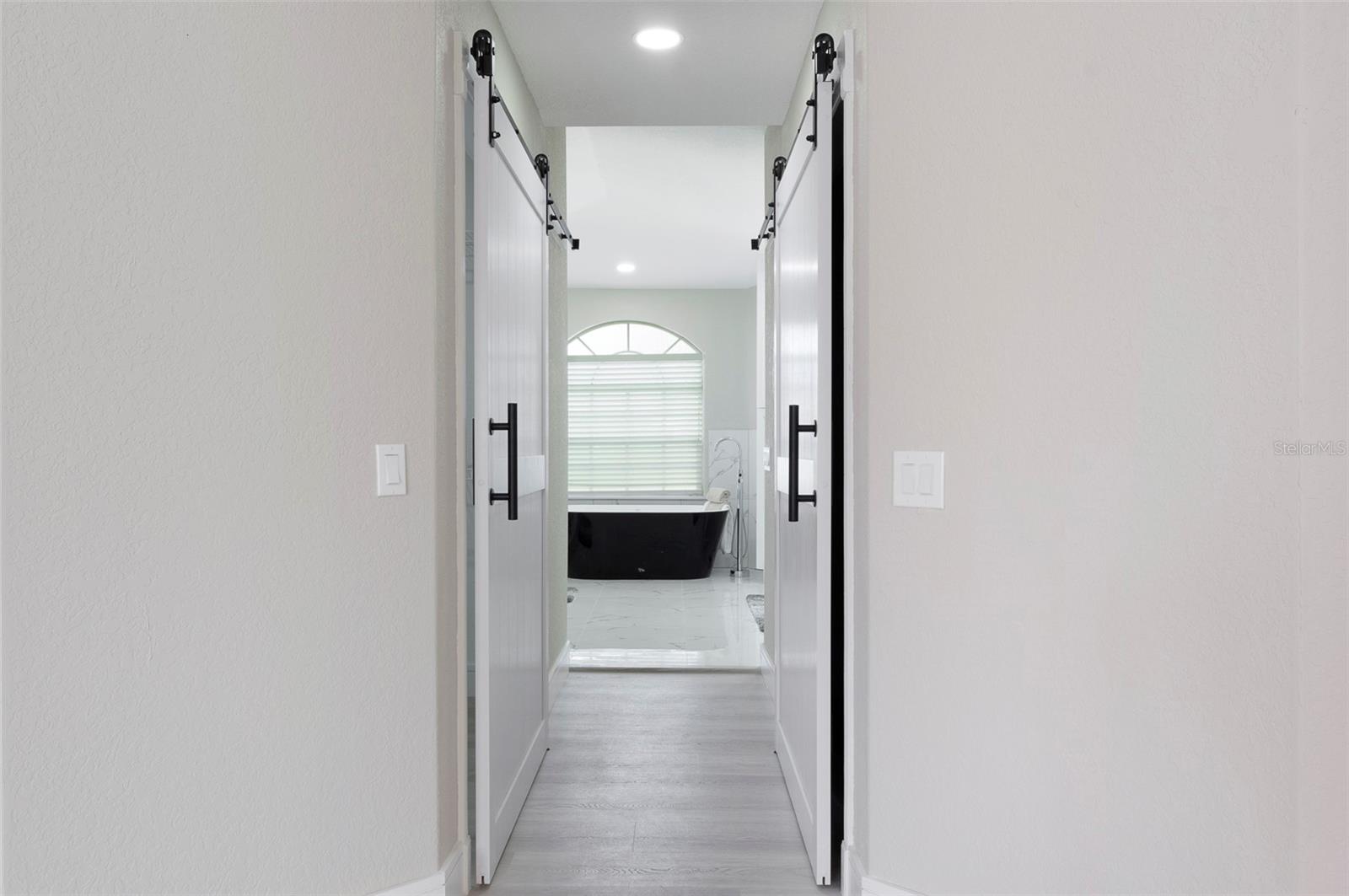 Listing photo id 27 for 2306 Colusa Lane