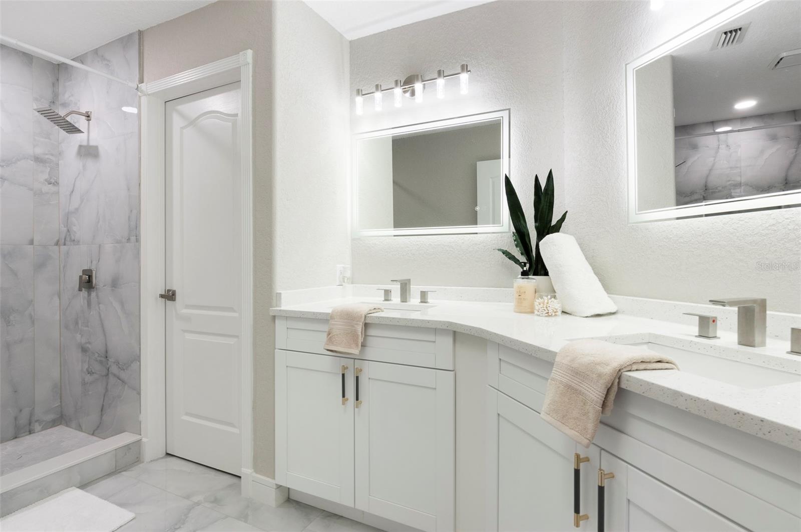 Listing photo id 28 for 2306 Colusa Lane