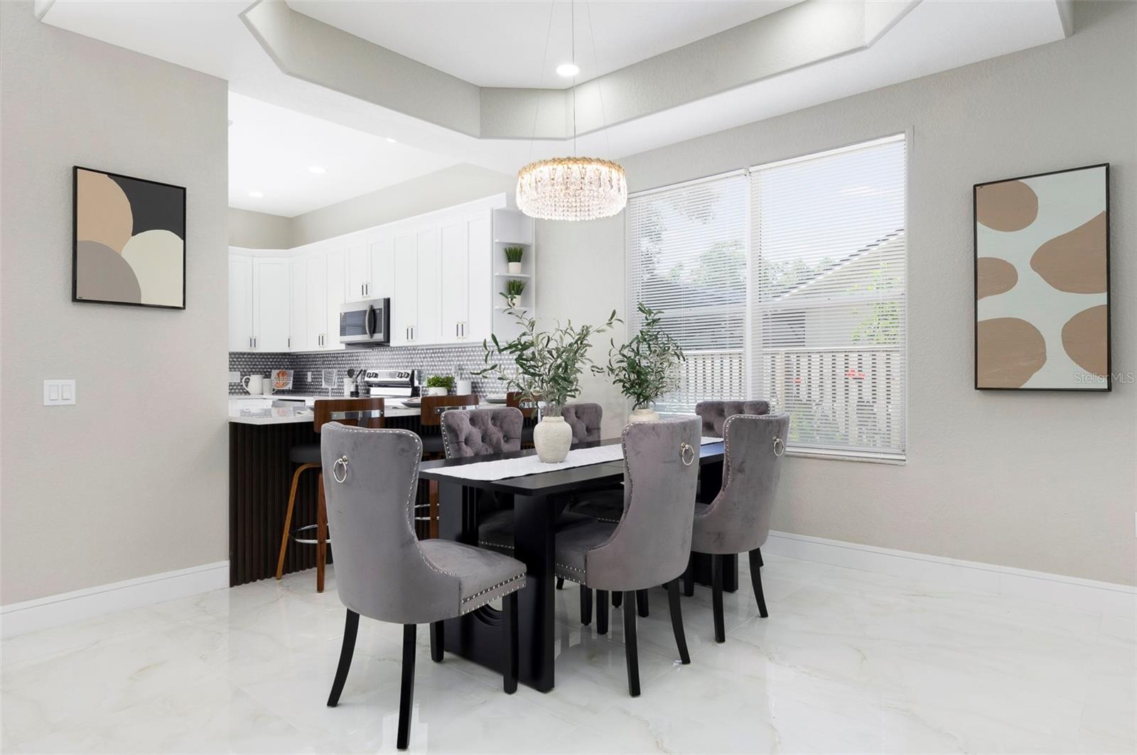 Listing photo id 6 for 2306 Colusa Lane