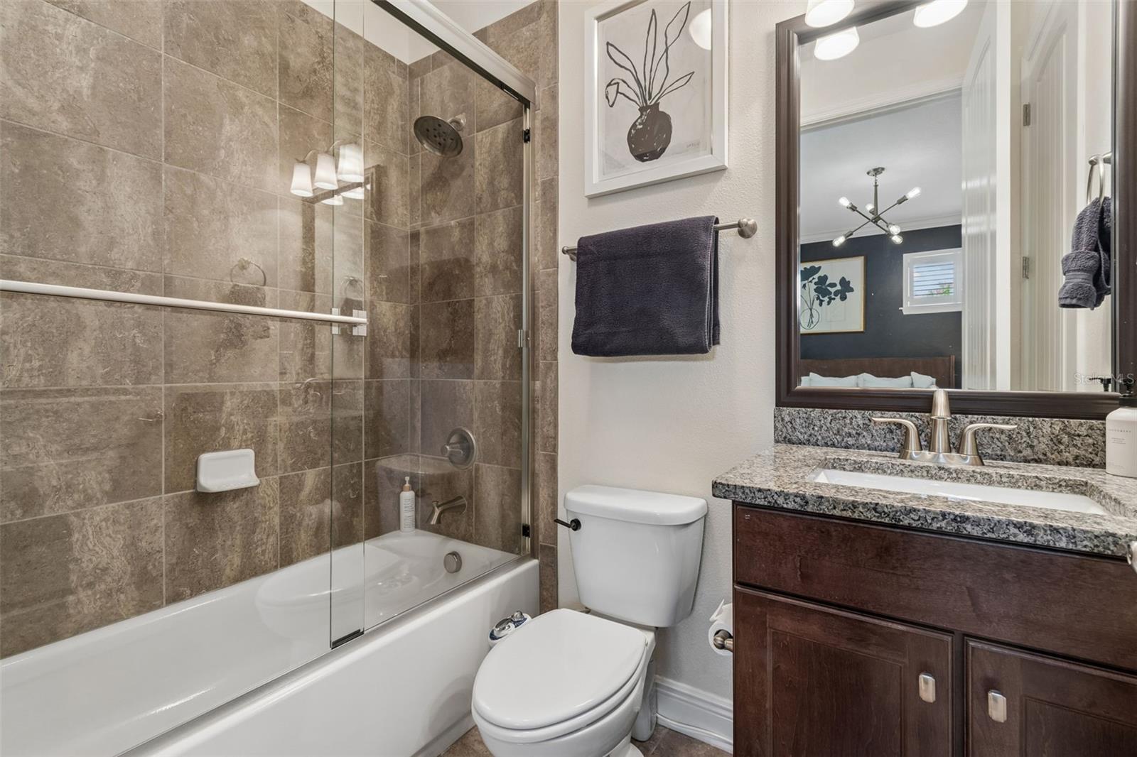 Image 7 of 34 For 426 Lincoln Avenue