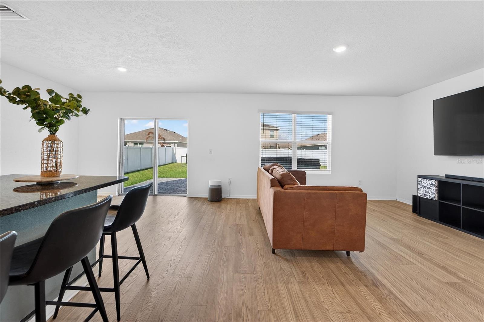 Image 21 of 48 For 3009 Blakert Court