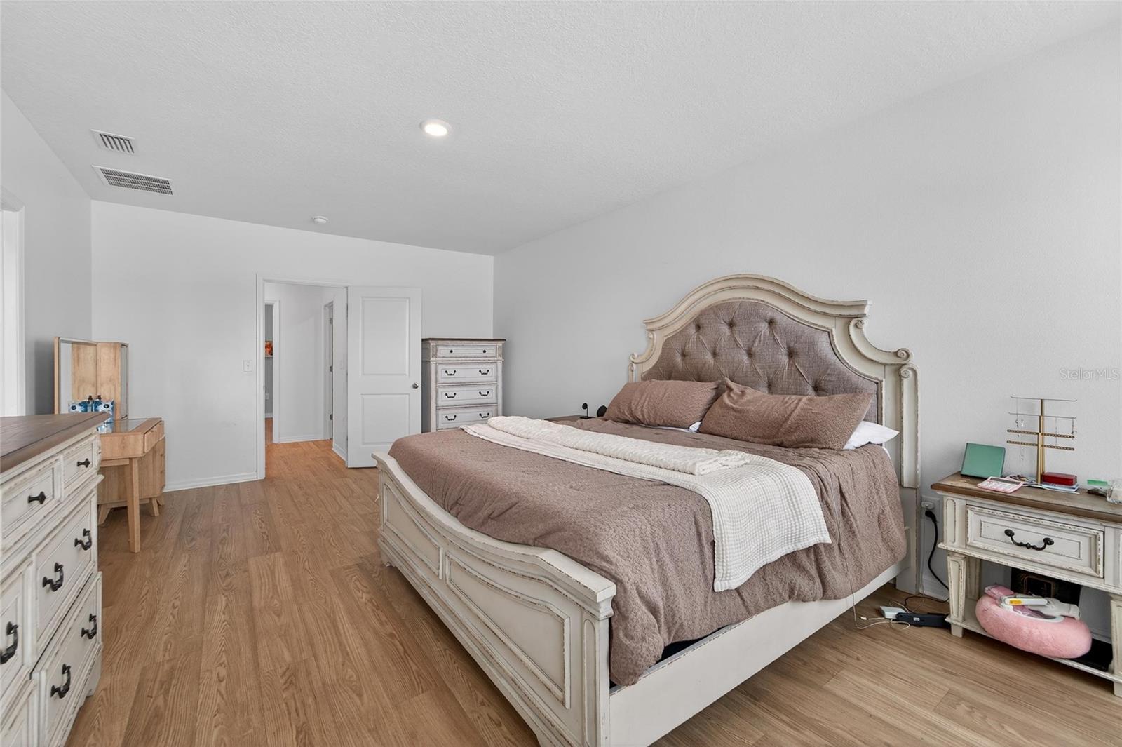 Image 26 of 48 For 3009 Blakert Court