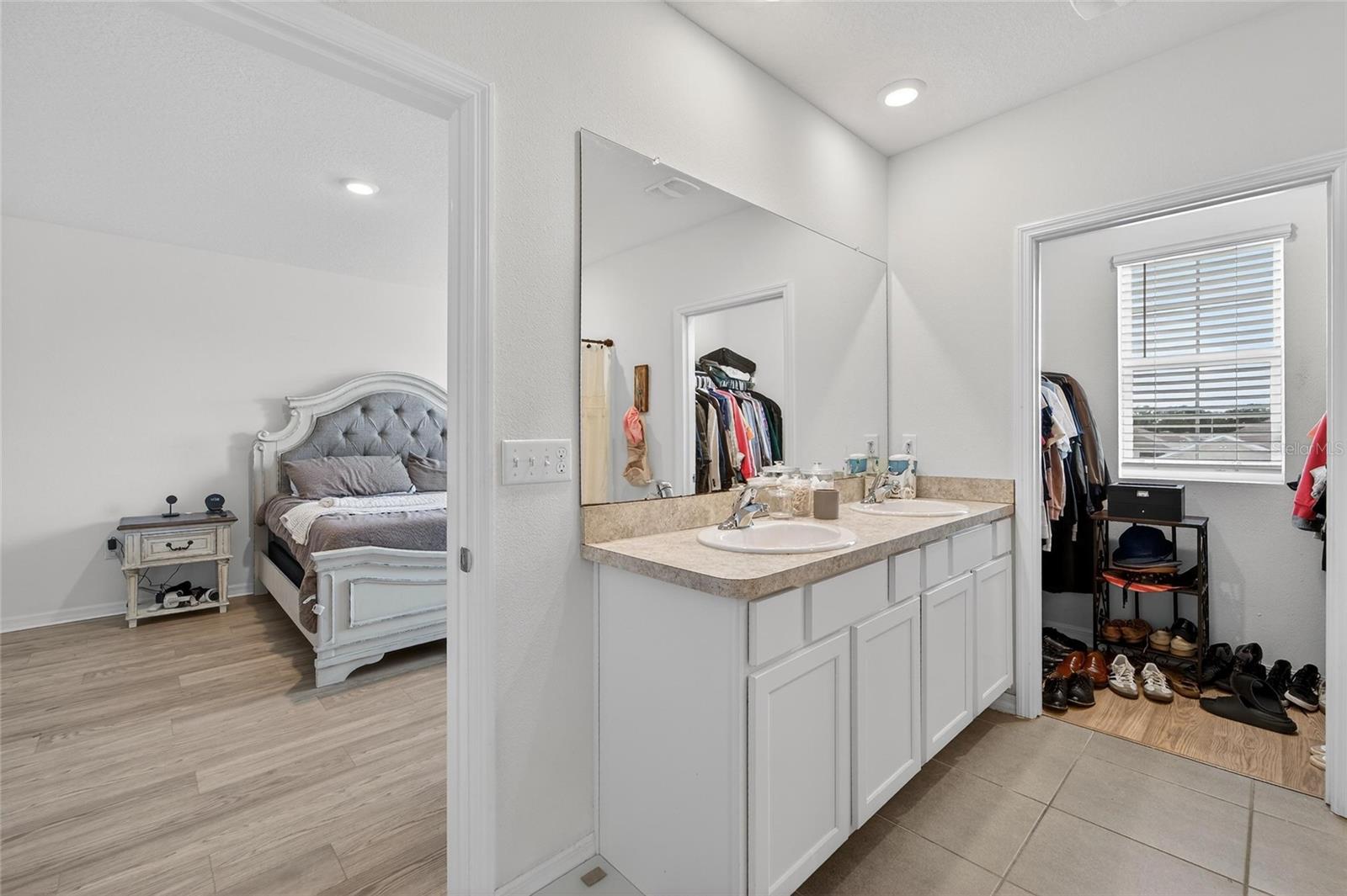 Image 29 of 48 For 3009 Blakert Court