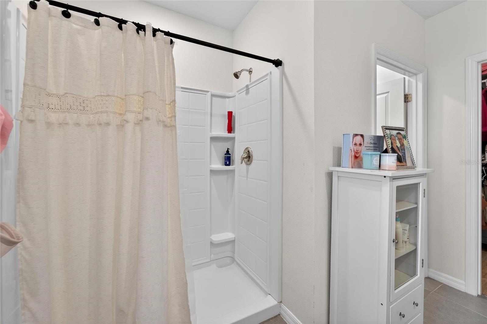 Image 30 of 48 For 3009 Blakert Court