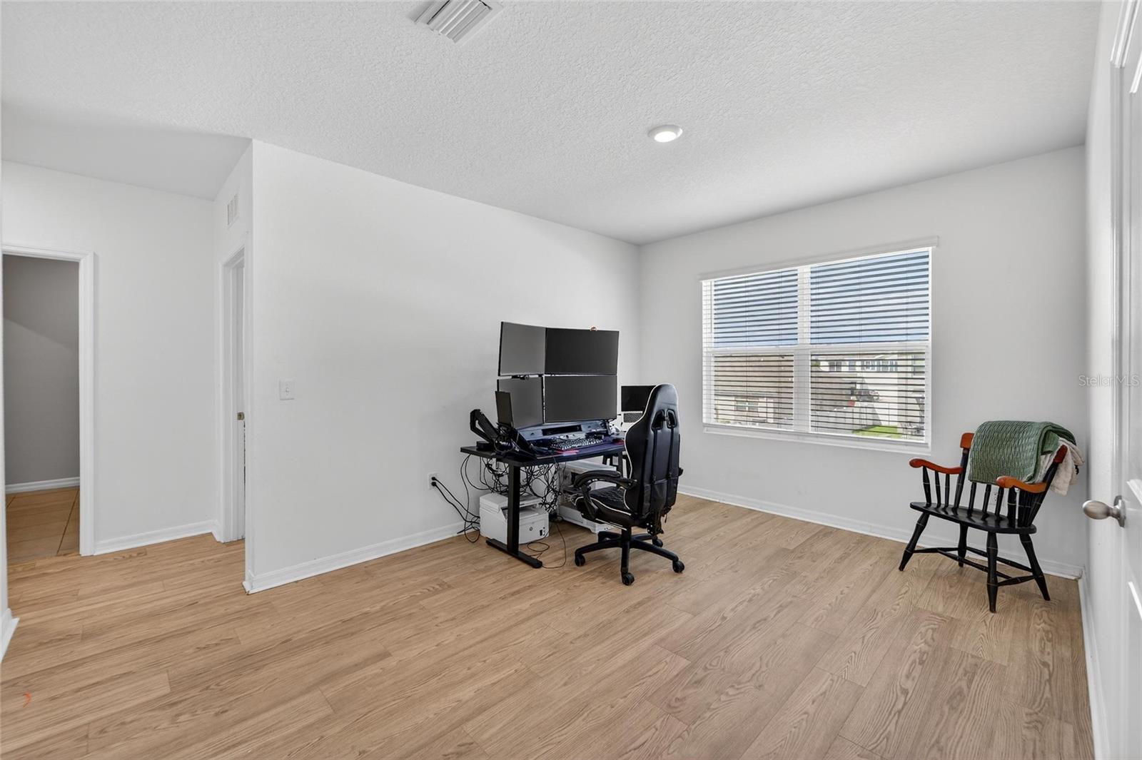 Image 31 of 48 For 3009 Blakert Court