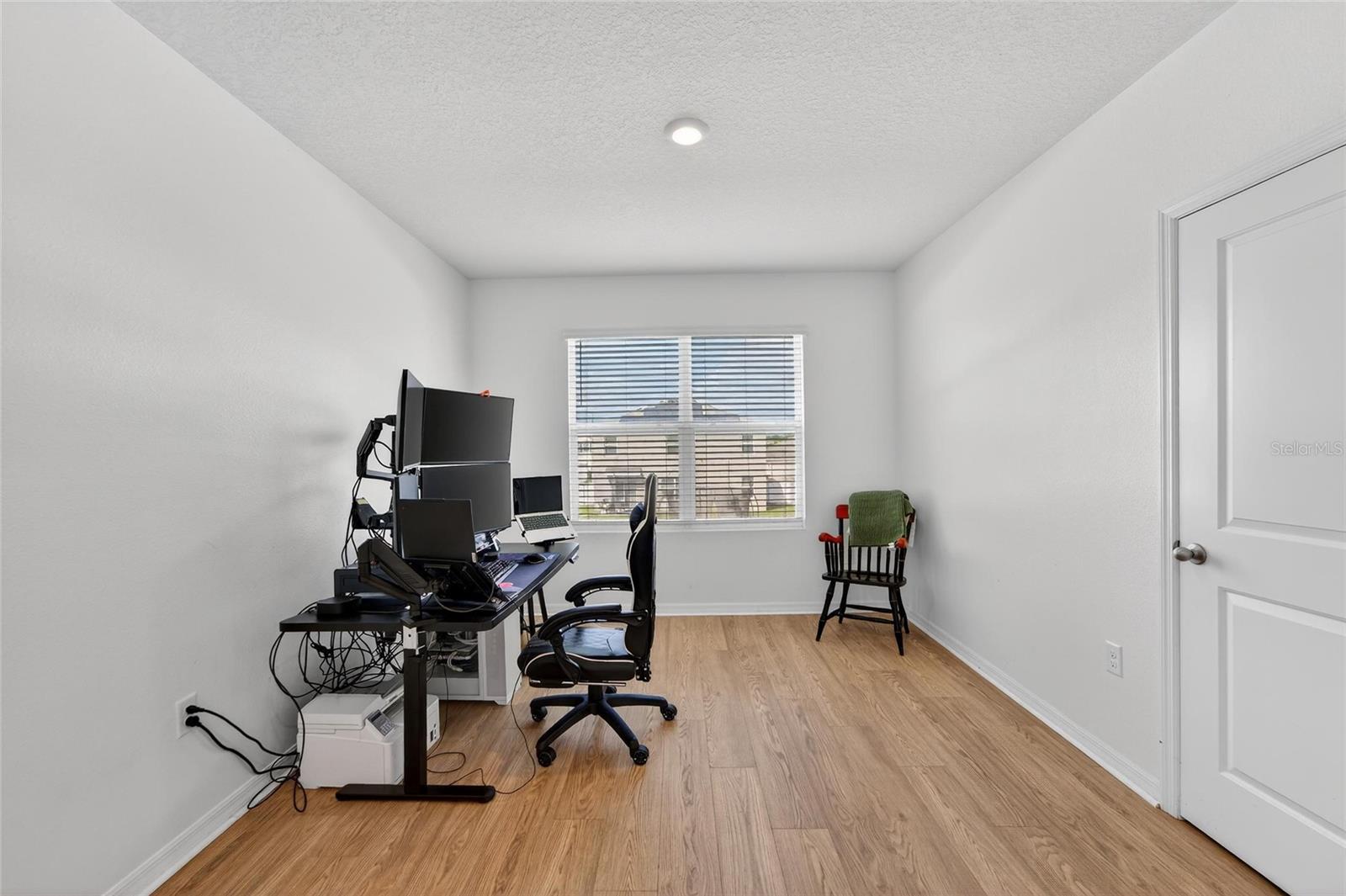 Image 32 of 48 For 3009 Blakert Court