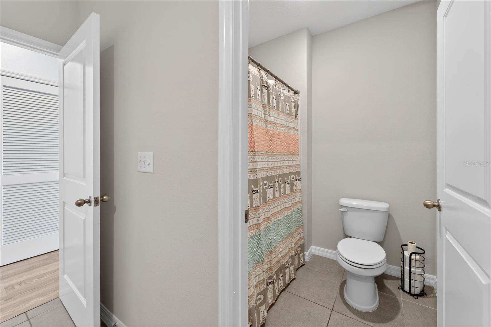 Image 38 of 48 For 3009 Blakert Court