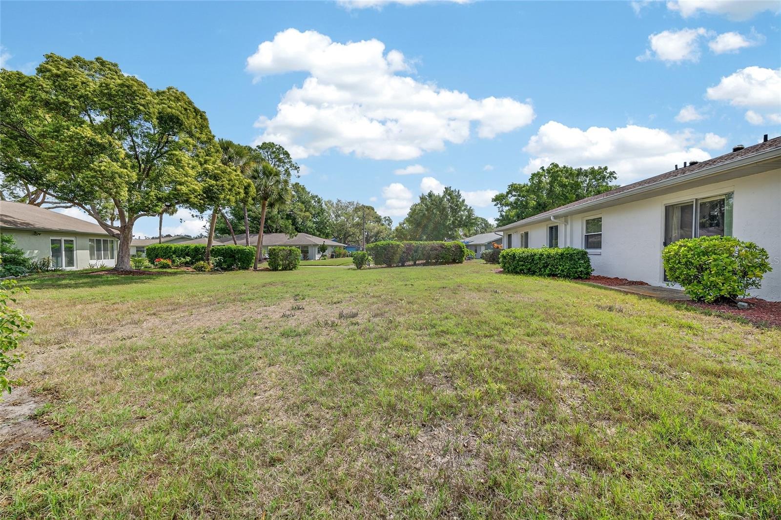 Image 14 of 36 For 1203 Haddington Circle 0