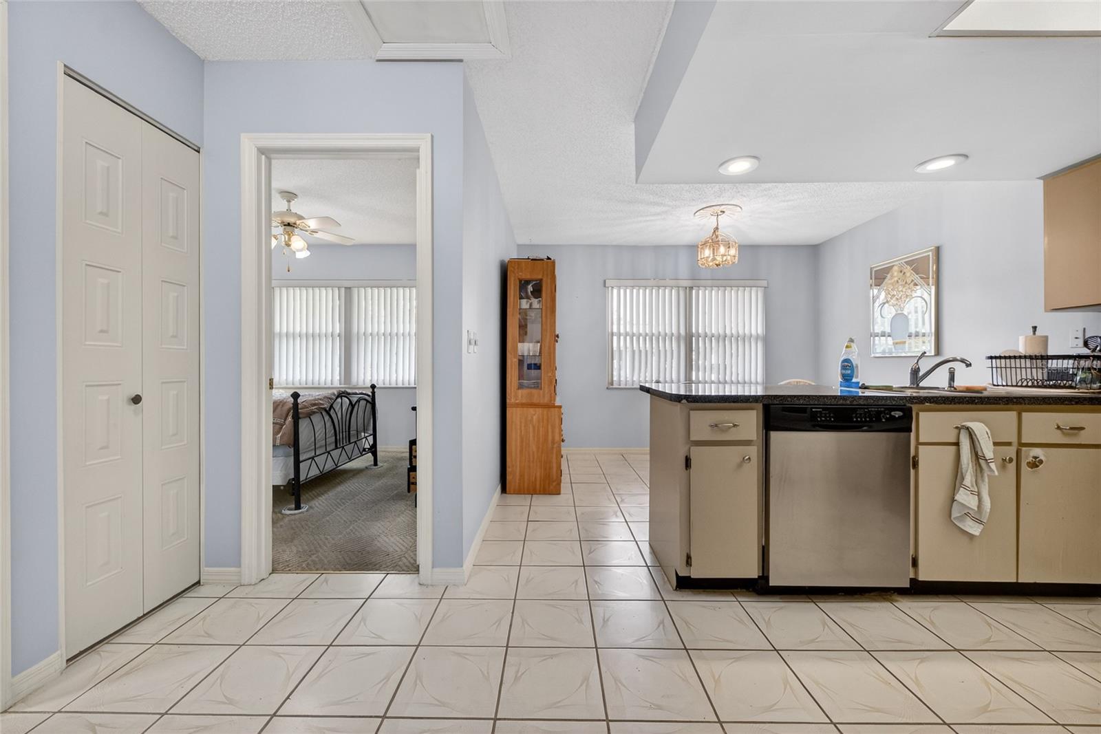 Image 22 of 36 For 1203 Haddington Circle 0