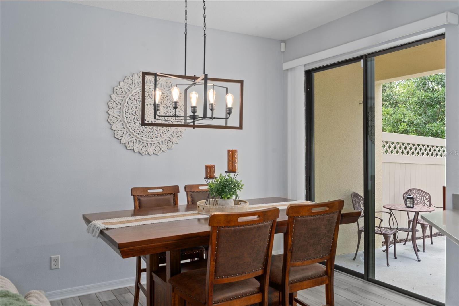 Image 13 of 64 For 11504 Crowned Sparrow Lane