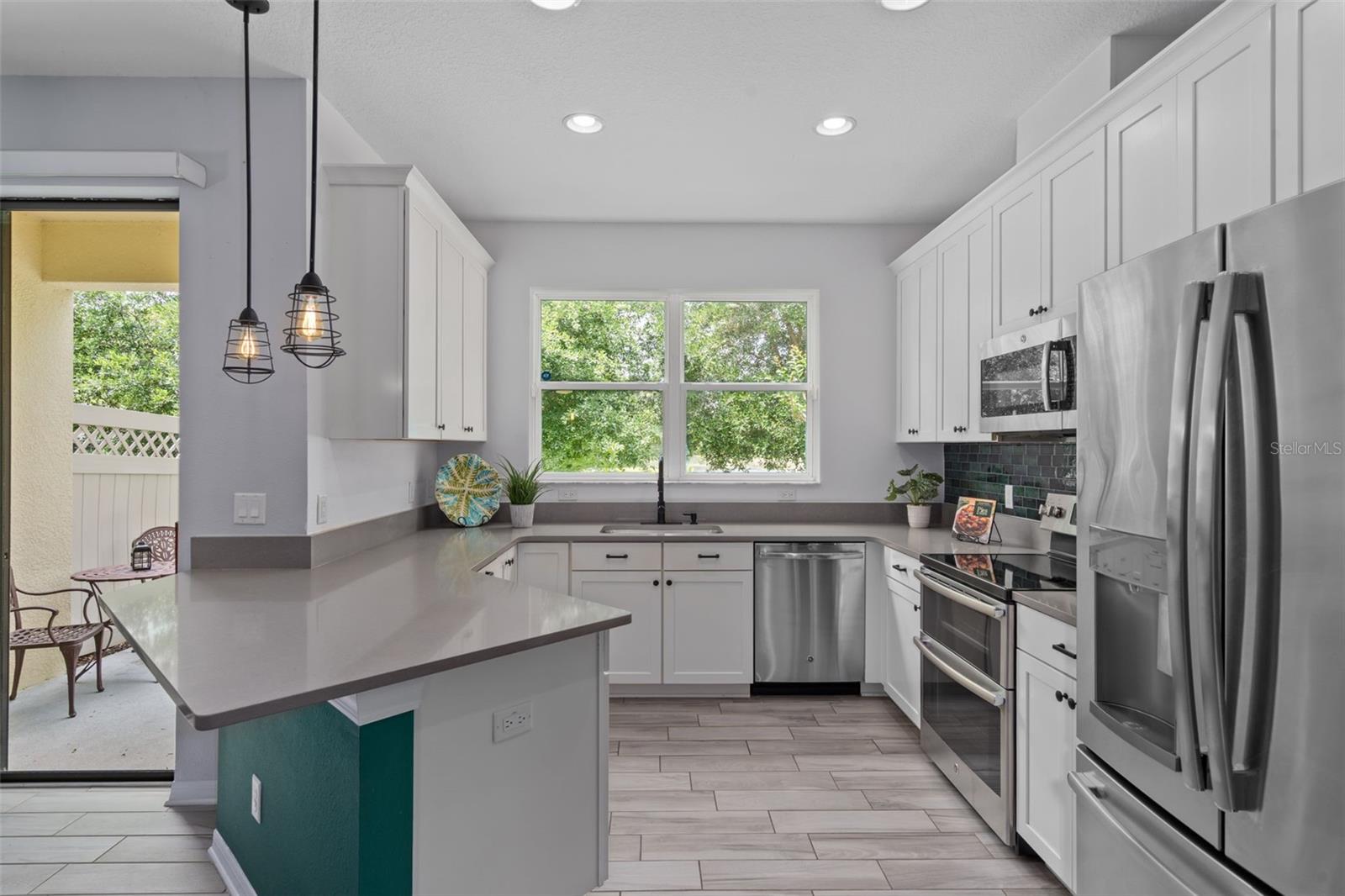 Image 15 of 64 For 11504 Crowned Sparrow Lane