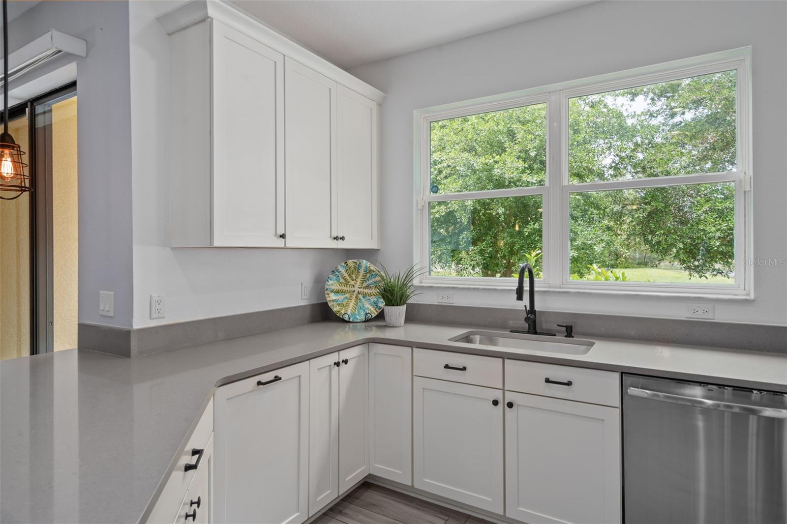 Image 18 of 64 For 11504 Crowned Sparrow Lane