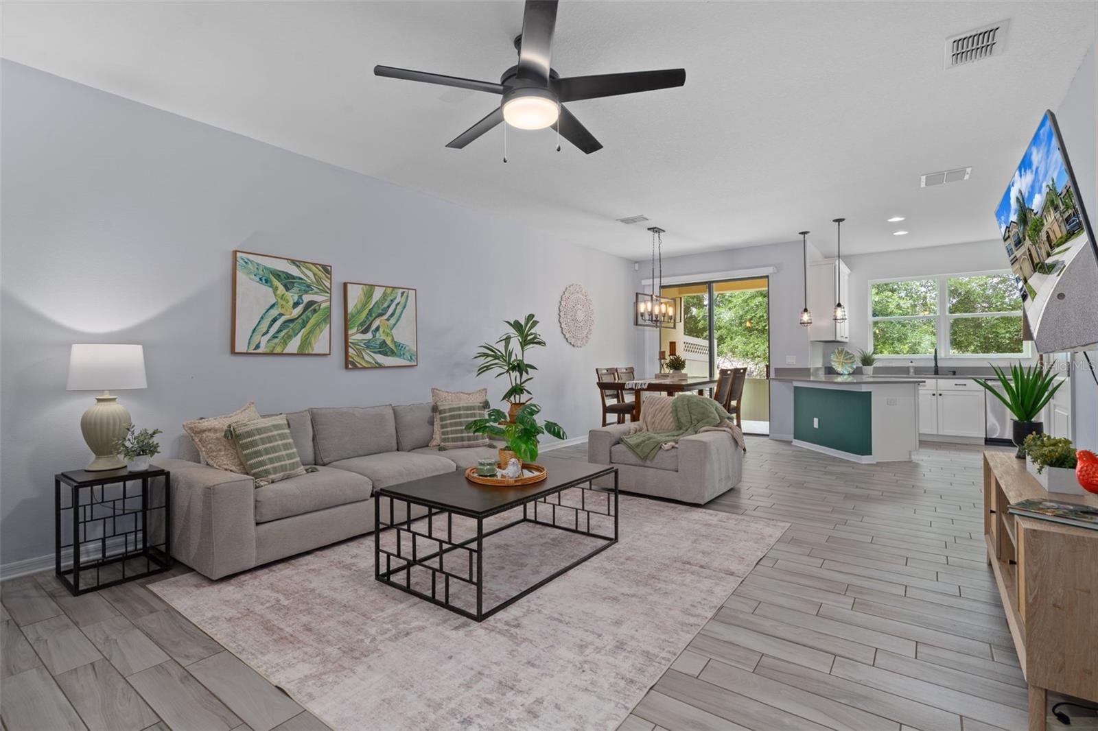 Image 6 of 64 For 11504 Crowned Sparrow Lane