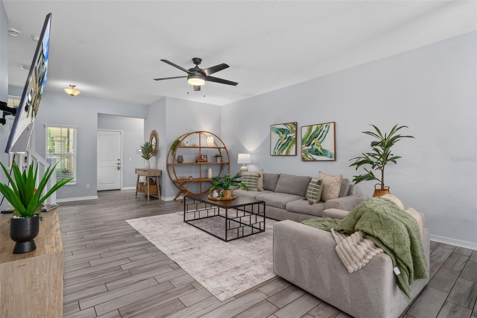 Image 7 of 64 For 11504 Crowned Sparrow Lane