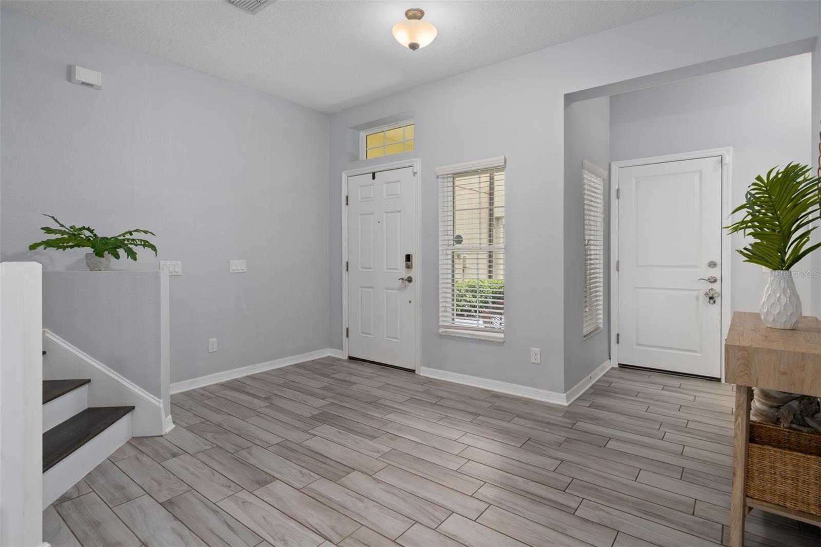 Image 9 of 64 For 11504 Crowned Sparrow Lane