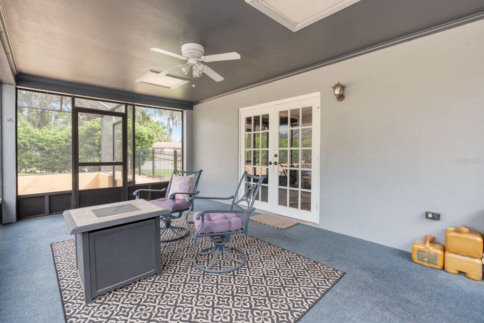 Image 17 of 55 For 501 Rooks Road